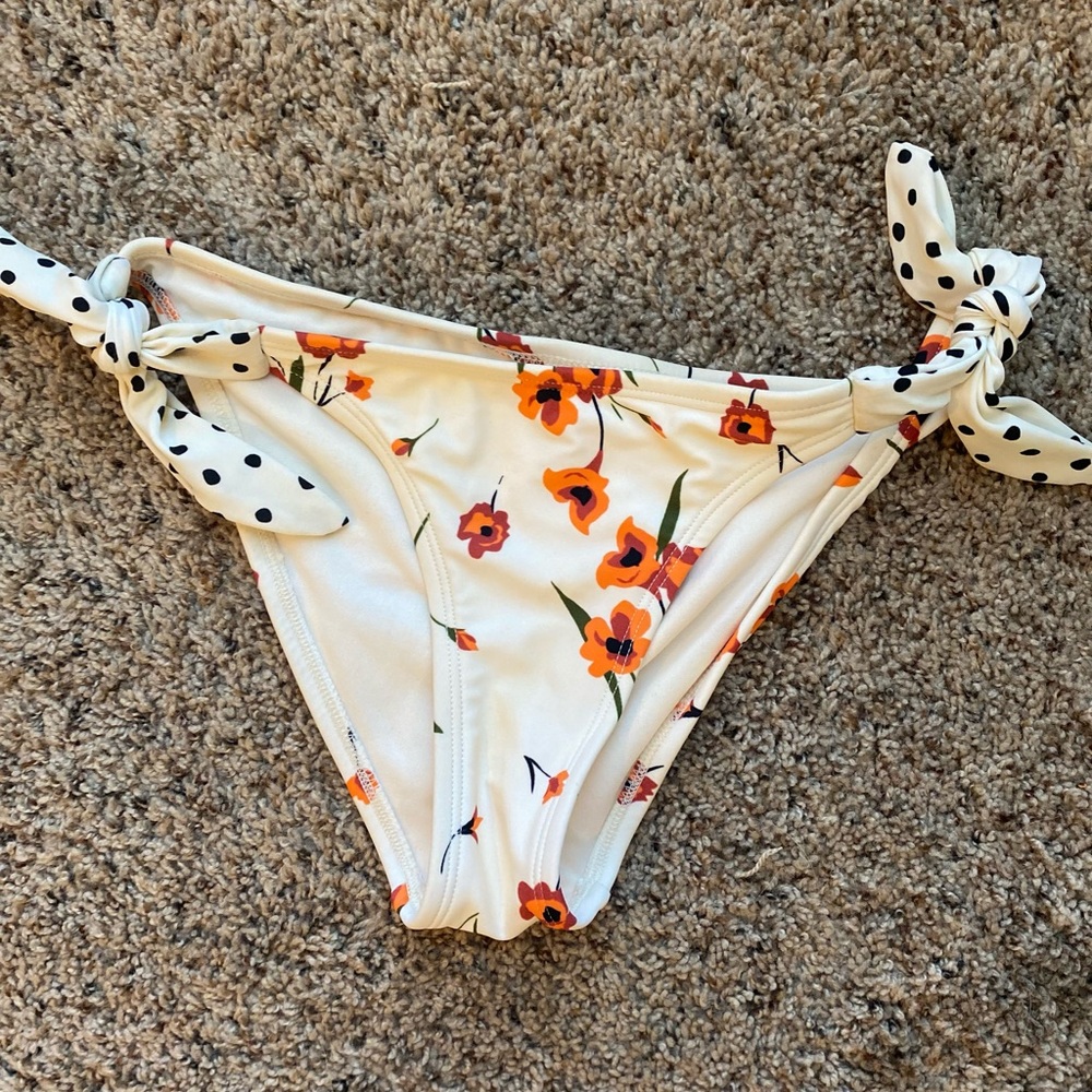 Side tie exhilaration swim bottoms